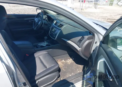 2017 Nissan Altima 2.5 Sr from USA, damaged, VIN 1N4AL3AP2HN325357